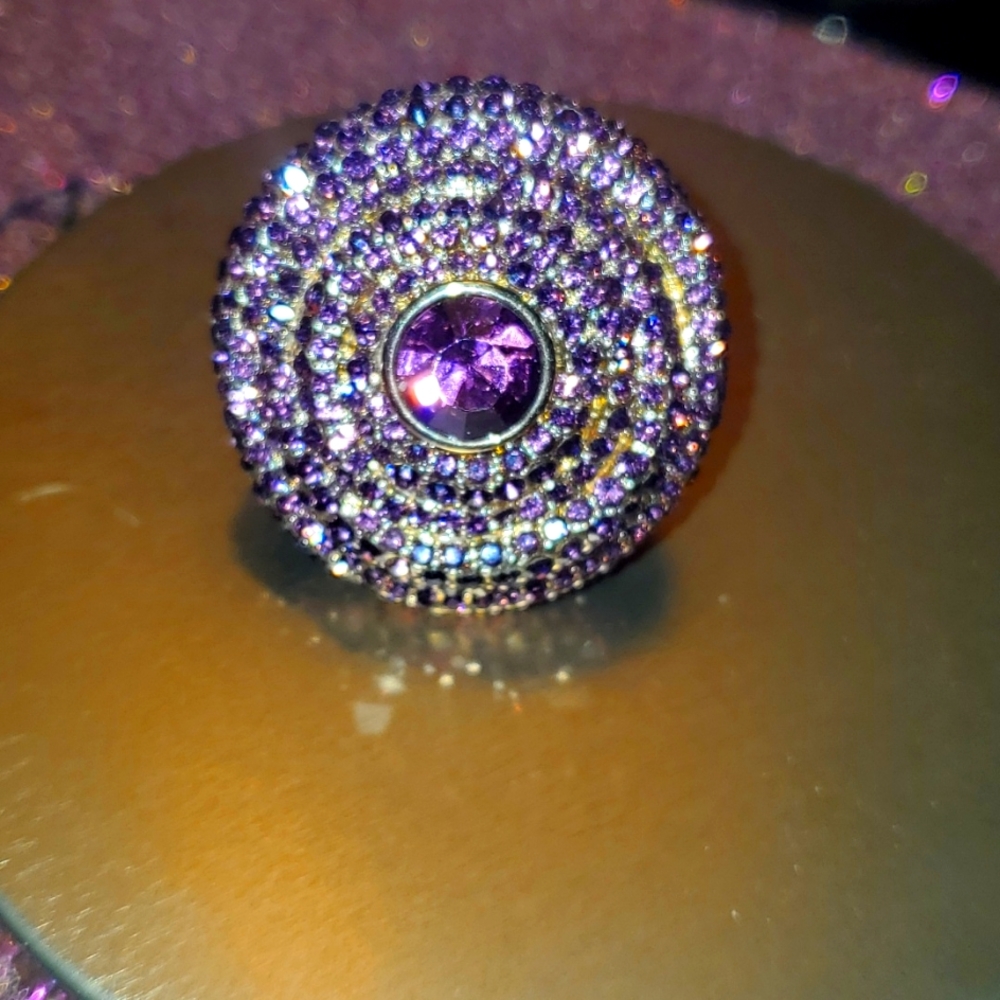 Akkad Size 6 Gold and Amethyst